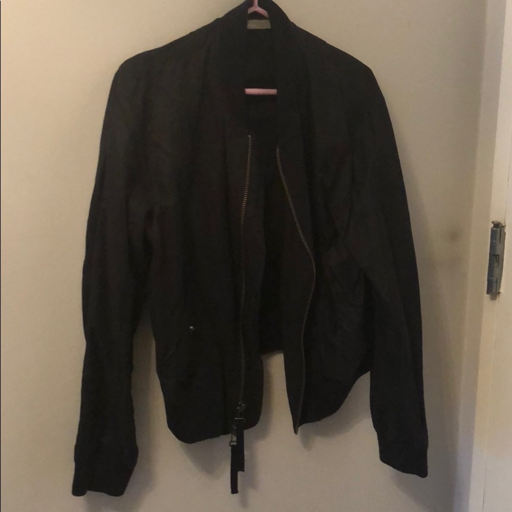 Vince (worn2x) perfect condition bomber jacket!